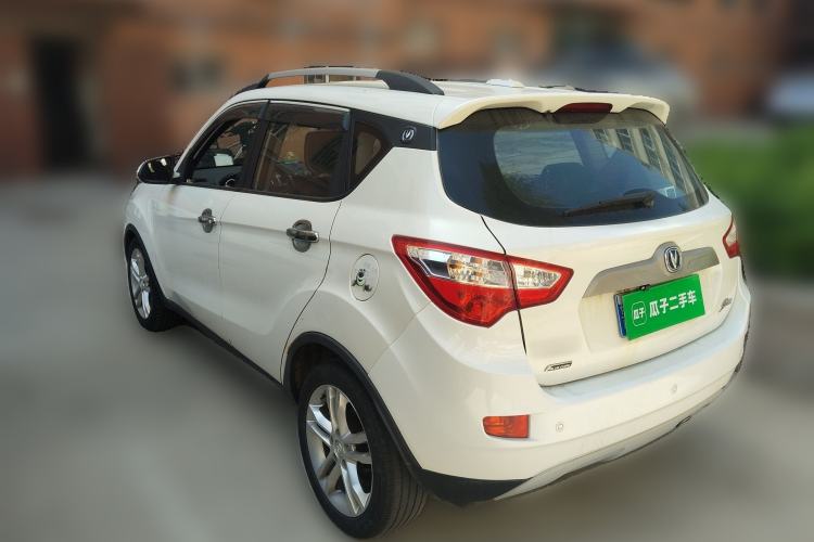 Used CHANGAN CS35 2014 1.6L Manual Luxury Model China IV Standard
