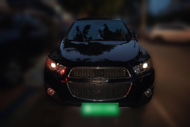 Used Chevrolet Captiva 2014 2.4L 4x4 Flagship Edition 7 Seats
