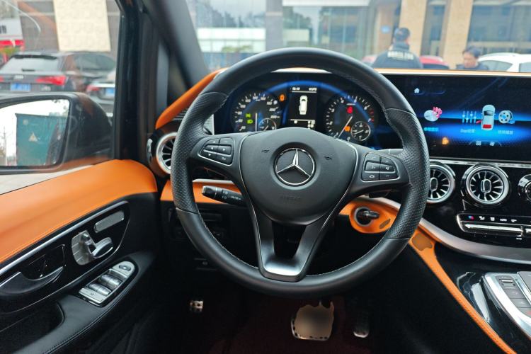 Used Mercedes-Benz Vito 
