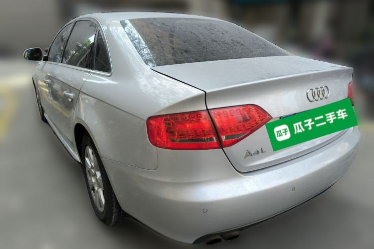 Used Audi A4L 2012 2.0 TFSI automatic standard version