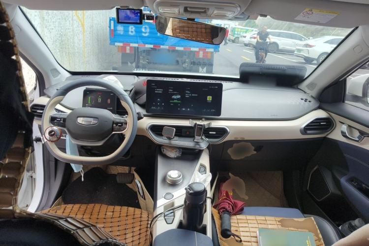 Used Geometry A 2021 Pro Enjoy High-Dimensional Range Edition 430 km A430 Cubic Version