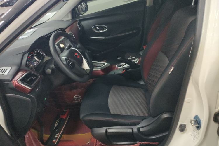 Used Nissan Lannia 2020 1.6L CVT Cool Edition Left Front Seat