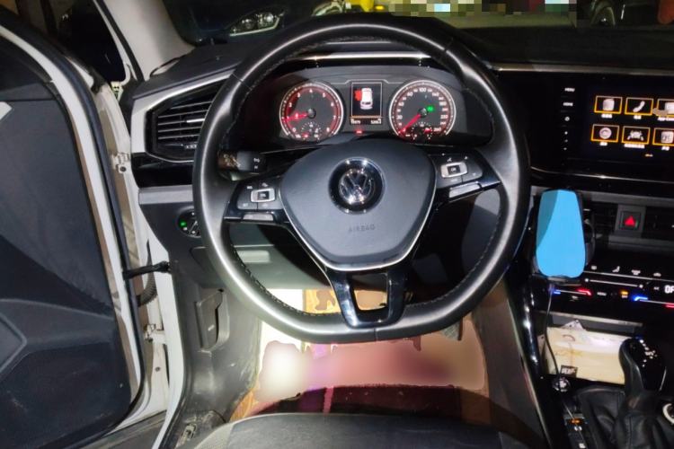 Used Volkswagen Tayron 2020 330TSI Two-Wheel Drive Luxury Smart Connectivity Version Steering Wheel