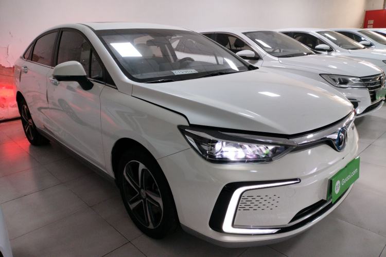 Used BAIC Beijing EU5 2018 R500 Smart Wind Edition