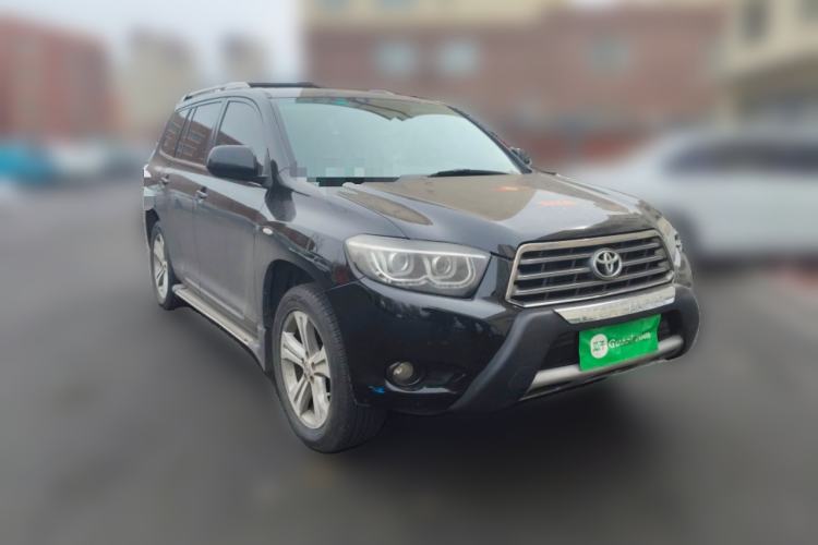 Used Toyota Highlander 2011 2.7L Two-Wheel Drive 7-Seater Luxury Edition Front Right 45 Deg