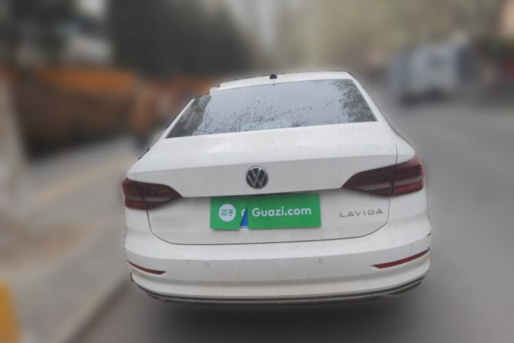 Used Volkswagen Lavida 2021 1.5L Manual Comfort Edition
