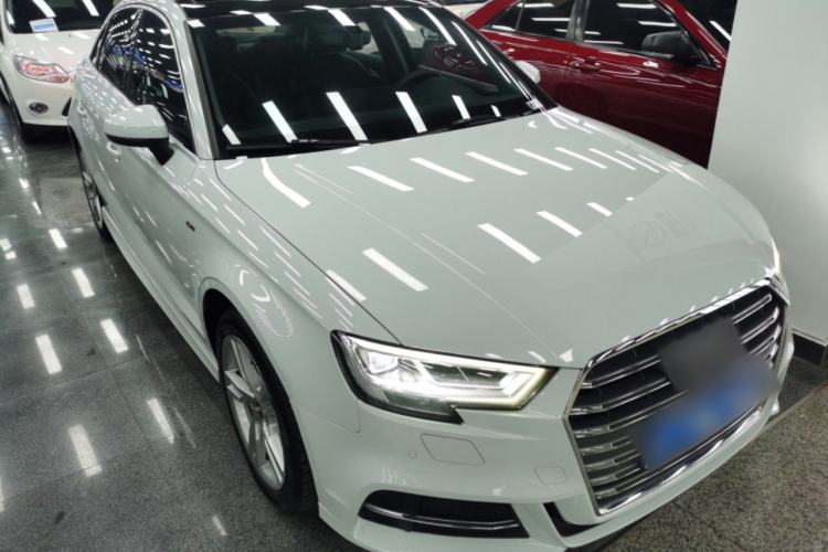 Used Audi A3 2020 Limousine 35 TFSI Fashion Edition China VI Emission Standard Exterior 1