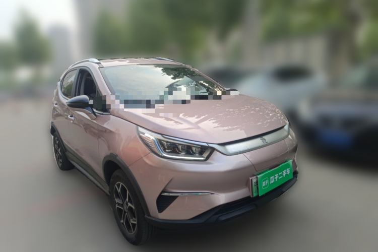 Used BYD Yuan Pro 2023 401KM Luxury Version Front Right 45 Deg