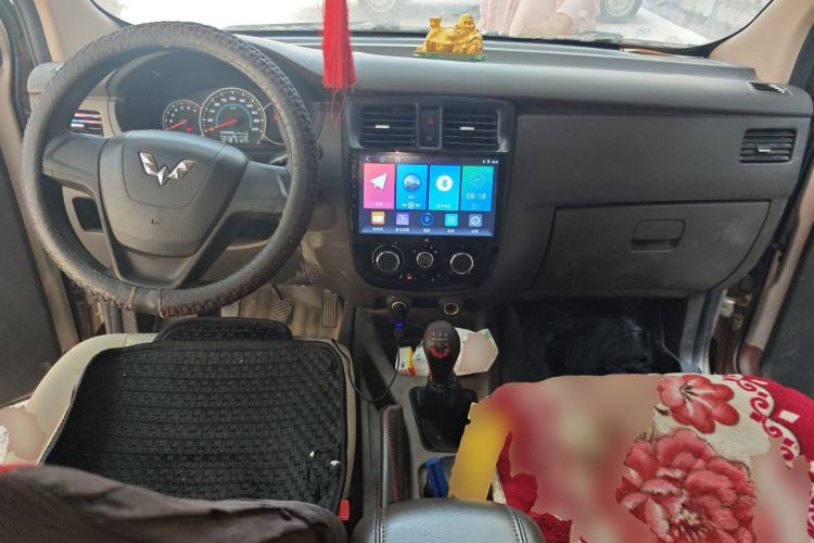 Used Wuling Rongguang V 2016 1.5L Standard Version