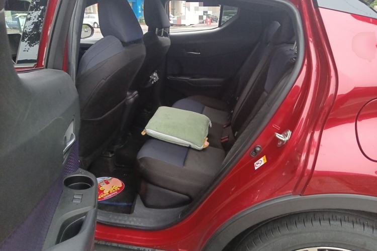 Used Toyota C-HR 2018 2.0L Luxury Edition China VI Standard