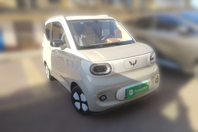 Used Wuling Hongguang MINIEV 2024 3rd Generation 215km Advanced Version
