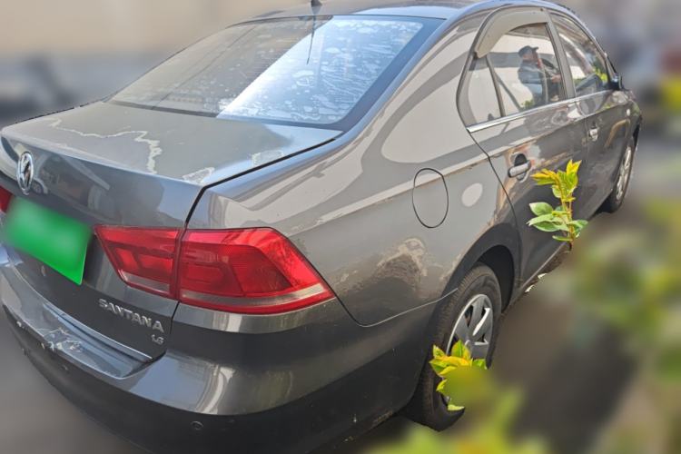 Used Volkswagen Santana 2015 1.6L Manual Fashion Edition