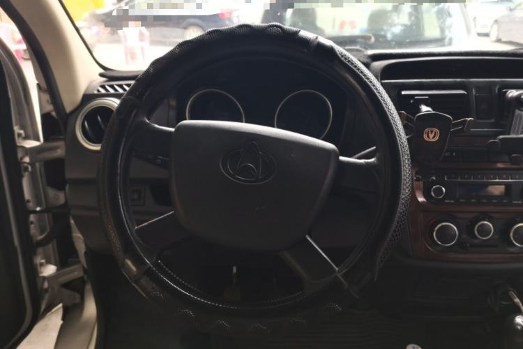 Used CHANGAN KAICHENG Ruixing M60 2020 1.5L Standard Version China VI Van with 5 Seats Equipped with DAM15KR