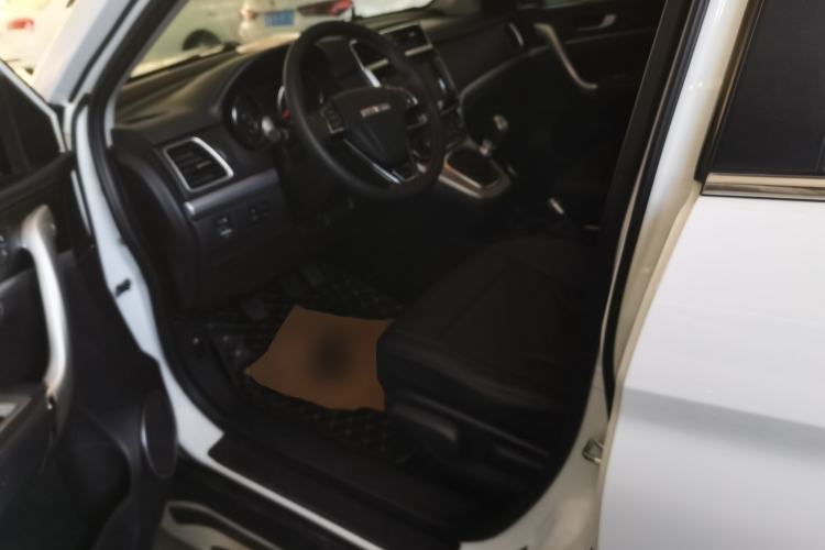 Used Haval M6 2019 1.5T Manual Two-Wheel Drive Elite Version China VI Standard
