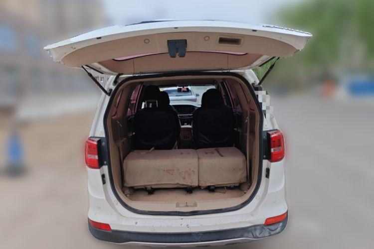 Used Baojun 730 2016 1.5L Manual Comfort Version 7 Seats China V Emission Standard
