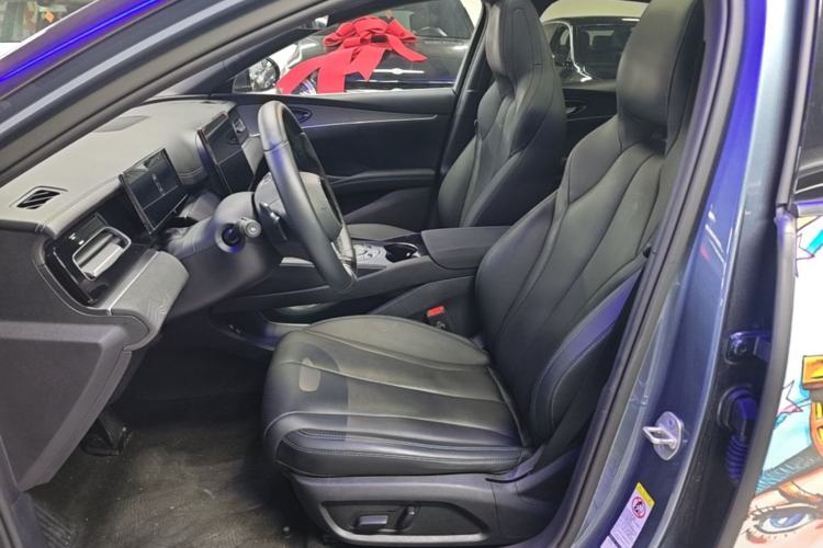 Used BYD Seal 06 New Energy 2025 DM-i Smart Drive 120KM Prestige Model
