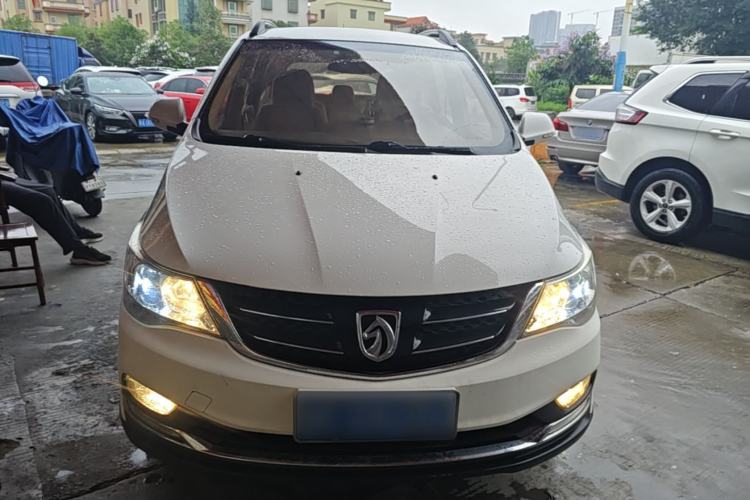Used Baojun 730 2016 1.8L iAMT Comfort Version 7 Seats