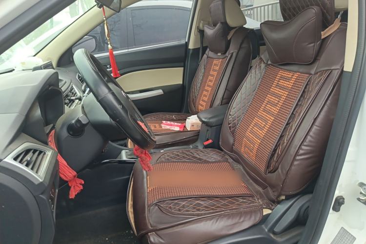 Used CHANGAN Alsvin V7 2016 1.6L Manual Enjoyment Model China IV Standard
