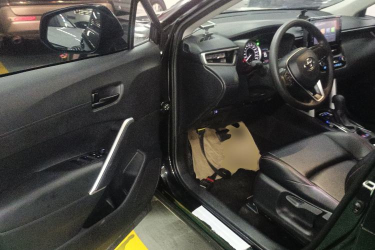 Used Toyota FRONTLANDER 2022 2.0L CVT Elite Edition Driver Seat