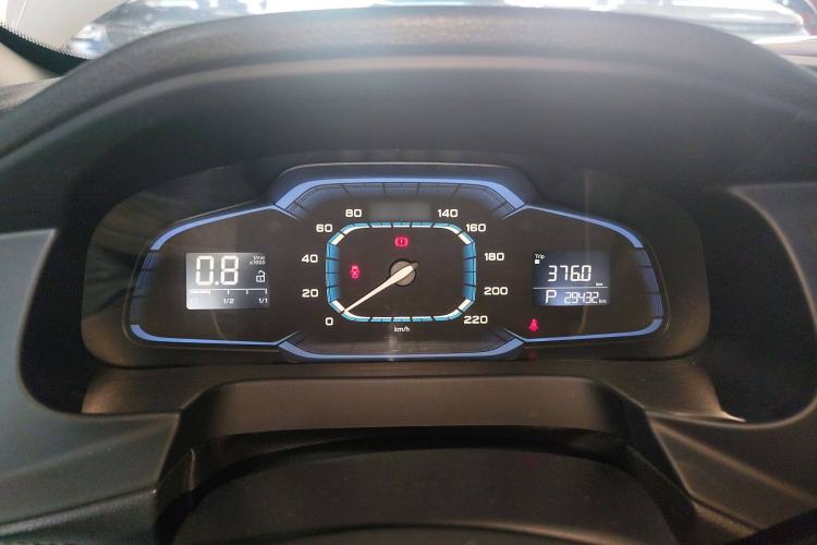 Used Roewe 360 2015 1.5L Automatic Luxury Edition
