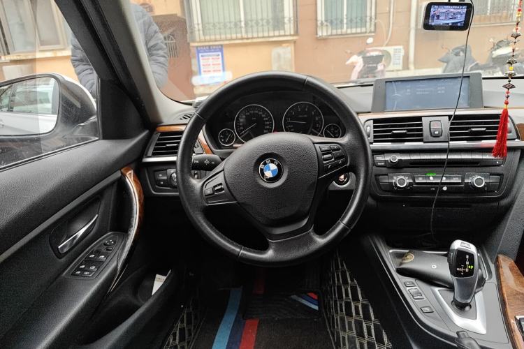 Used BMW 3 Series 2013 320Li Fashion Design Package