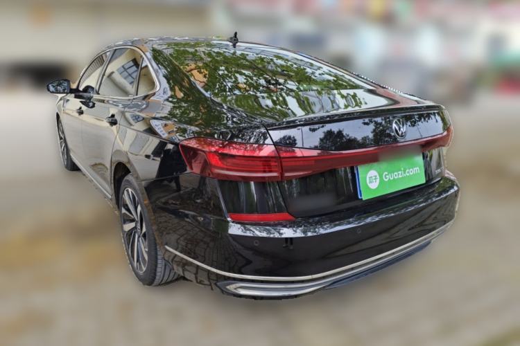 Used Volkswagen Passat 2023 330TSI Elite Edition Rear Left 45 Deg