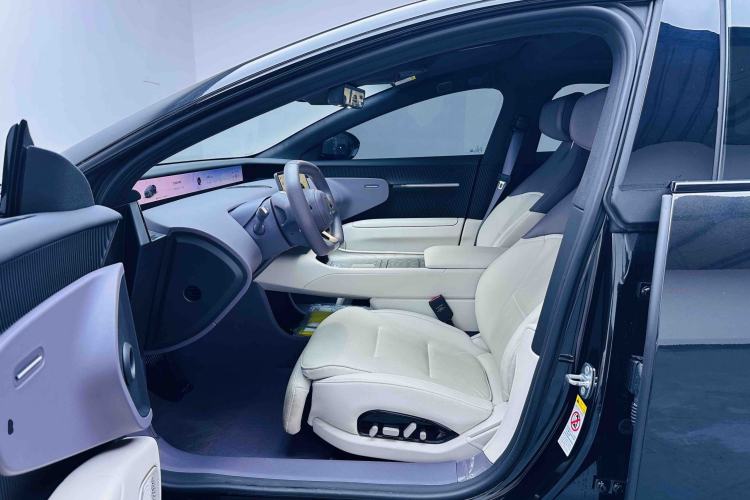 Used Avatr 12 2025 Ultra Extended-Range Edition
