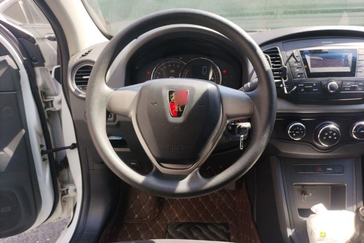 Used Roewe 350 2015 1.5L Manual Luxury Sunroof Edition