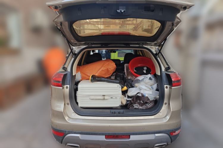 Used Geely Auto Emgrand X7 Sport 2016 2.0L Manual Smart Connect Version
