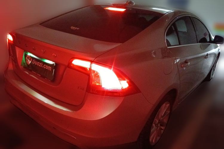 Used Volvo S60 2017 S60L T4 Smart Range Edition
