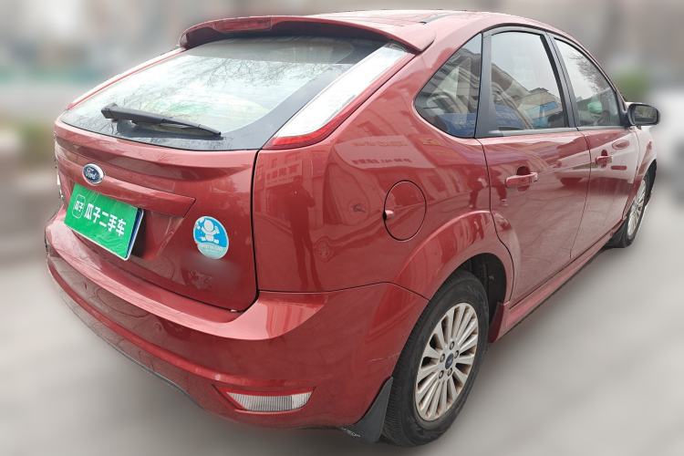 Used Ford Focus 2013 Hatchback Classic 1.8L Manual Fashion Edition
