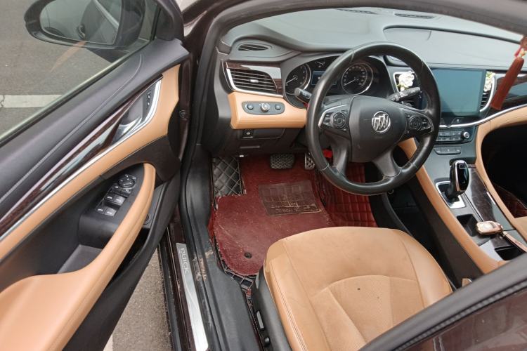 Used Buick LaCrosse 2016 20T Elite Edition Driver Seat