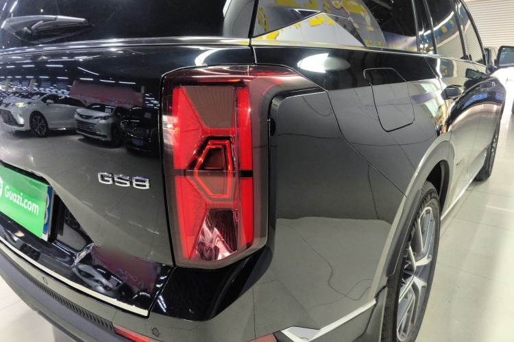 Used GAC Trumpchi GS8 2025 Linghang Series 2.0 TGDI Two-Wheel-Drive Luxury Edition 5 Seats
