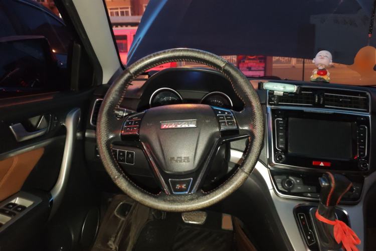 Used Haval H6 2015 Sport Edition 1.5T Automatic Two-Wheel Drive Luxury Model