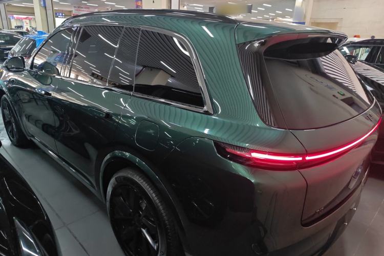 Used Li Auto L8 2023 Pro Model Rear Left 45 Deg