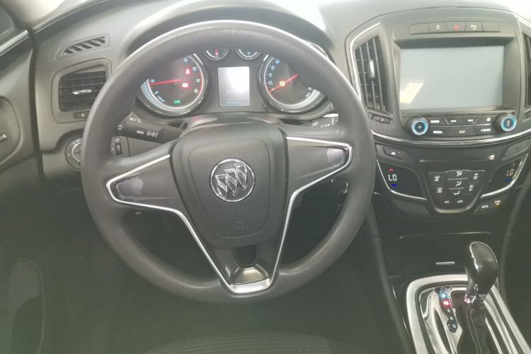 Used Buick Regal 2015 1.6T Leading Technology Model
