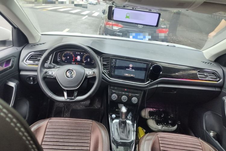 Used Volkswagen T-ROC 2021 280TSI DSG Two-Wheel Drive Comfort Connect Edition