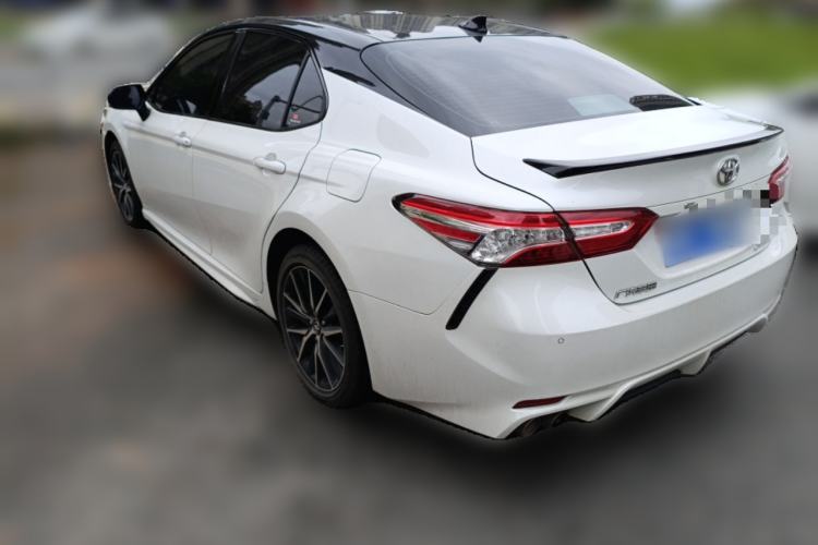Used Toyota Camry 2021 2.0S FENGSHANG Edition
