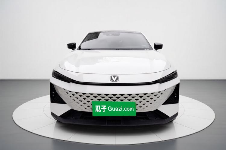 Used CHANGAN UNI-V 2024 1.5T Prestige Edition
