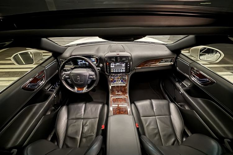 Used Lincoln Continental 2017 2.0T Two-Wheel-Drive Luxury Edition