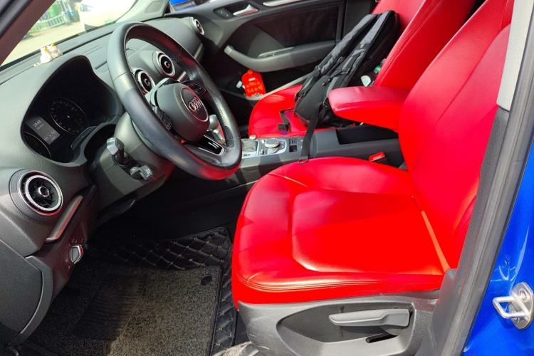 Used Audi A3 2020 Sportback 35 TFSI Ambition China VI Left Front Seat