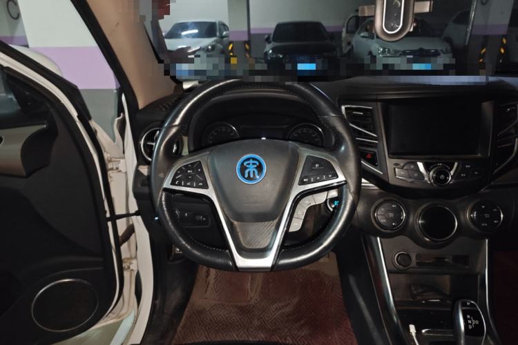 Used BYD Song New Energy 2017 Song DM 1.5TID All-Wheel Drive Luxury Model
