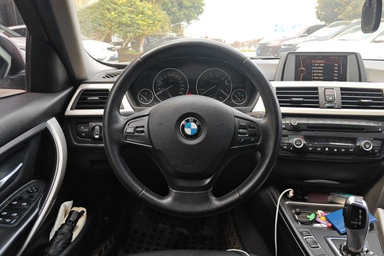 Used BMW 3 Series 2014 320Li Fashion Model Steering Wheel