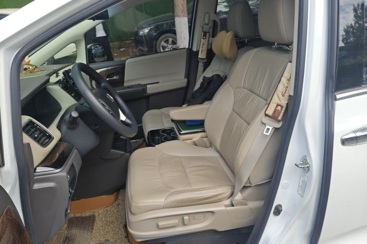 Used Honda Odyssey 2015 Revised 2.4L Luxury Edition Left Front Seat