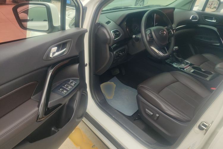 Used GAC Trumpchi GS4 2018 235T Automatic Two-Wheel Drive Luxury Smart Connectivity Millionth Anniversary Edition