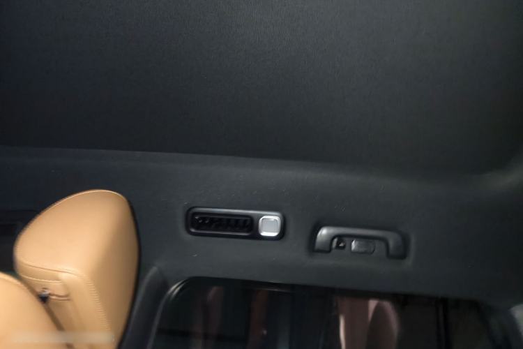 Used Li Auto ONE 2021 Extended-Range 6-Seater Version Headliner