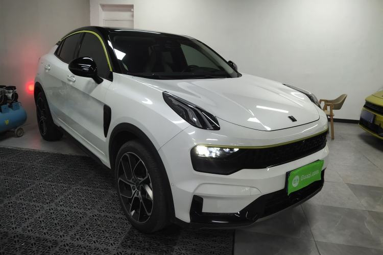 Used Lynk & Co 05 2020 2.0TD Two-Wheel Drive Shine Halo