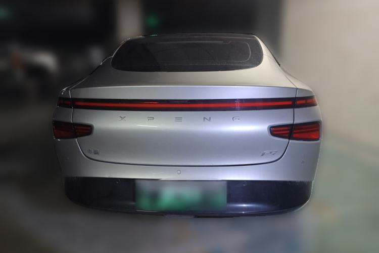 Used XPeng P7 2024 P7i 550 Max
