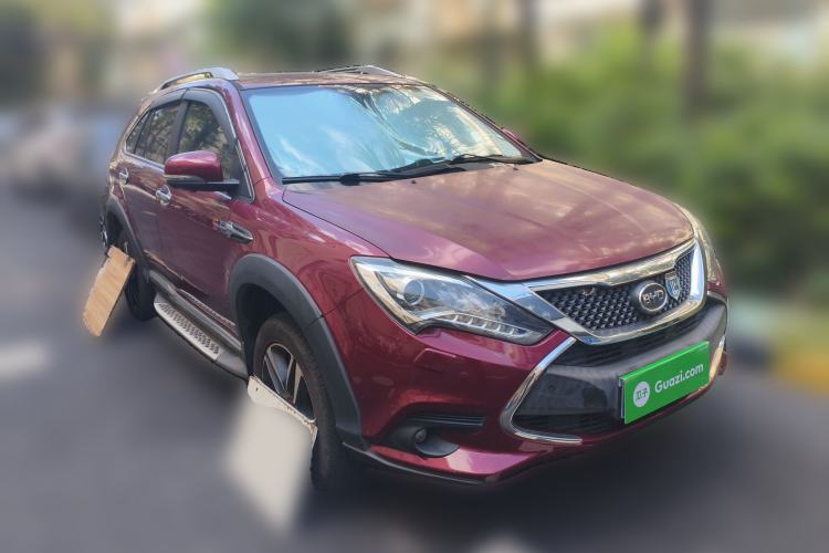Used BYD Tang New Energy 2015 2.0T Four-Wheel-Drive Flagship Model