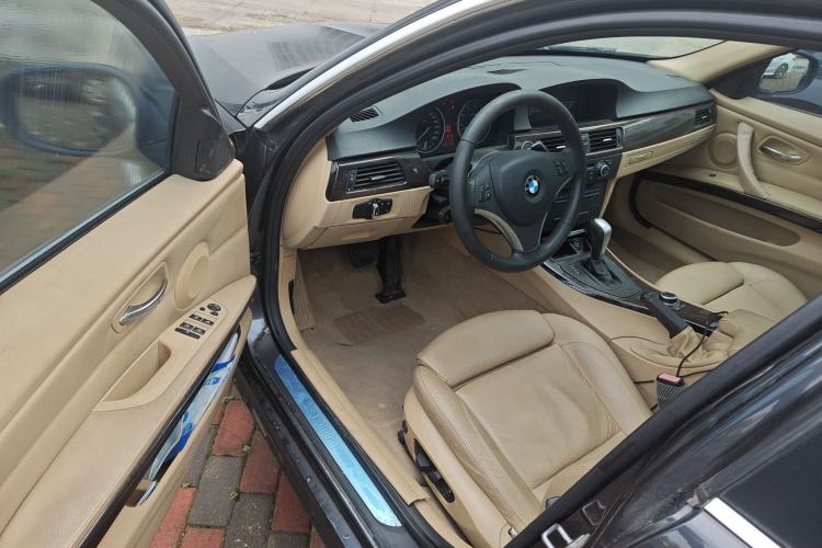 Used BMW 3 Series 2012 325i Luxury Edition